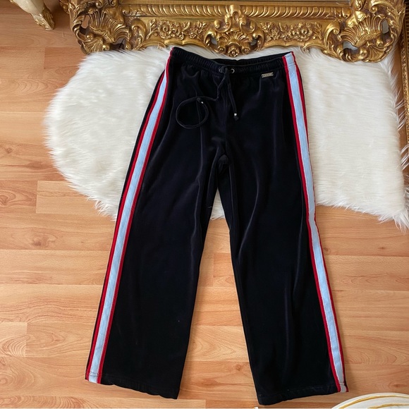 St John Sport Tracksuit - Picture 9 of 16